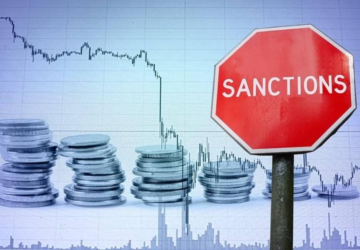 У Євросоюзі й G7 розглядають посилення тиску на банки, які допомагають РФ обходити санкції — Bloomberg