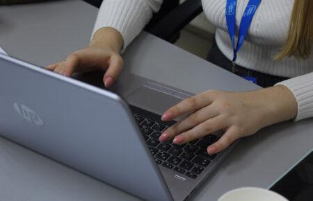 Лінія допомоги БФ «Право на захист»: як отримати безкоштовну юридичну консультацію?