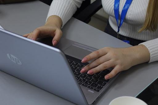 Лінія допомоги БФ «Право на захист»: як отримати безкоштовну юридичну консультацію?