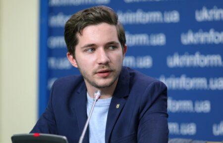 Росіяни вчергове демонструють, наскільки вони не розуміють наше суспільство — Саакян про фейкове звернення Залужного 