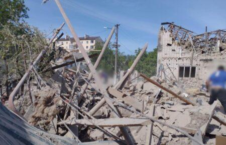 Російські окупанти атакували Херсонщину керованими авіабомбами — загинула жінка