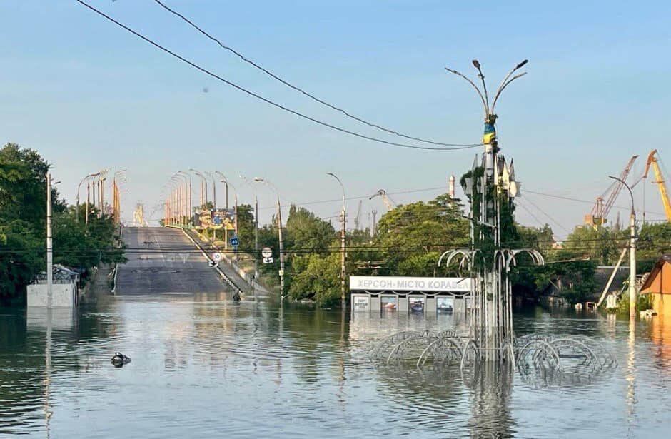 У Херсоні у деяких місцях вже почали відкачувати воду — журналіст