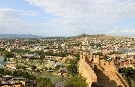 У Тбілісі надійшли повідомлення про масові замінування по місту (ВІДЕО)