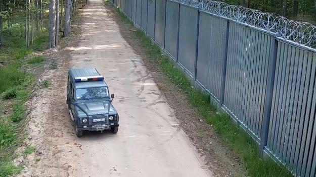 Польща завершила будівництво електронного бар'єра на кордоні з Білоруссю