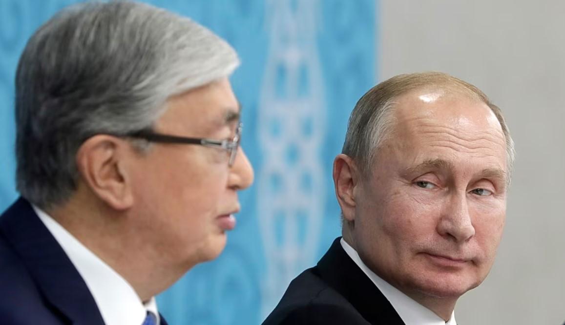 Путін поговорив з президентом Казахстану, той каже, що все, що відбувається, — внутрішня справа РФ