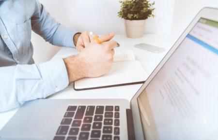 Якщо Росія потрапить до «чорного списку» FATF, банки світу ретельніше перевірятимуть рахунки росіян — Іван Ус