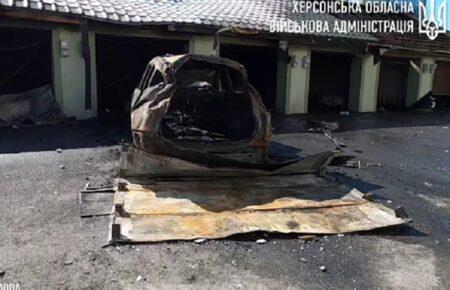 Оккупанты обстреляли Херсон, ранены два человека