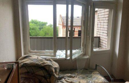 Окупанти вдарили по Нікополю: пошкоджений гуртожиток для переселенців (ФОТО)