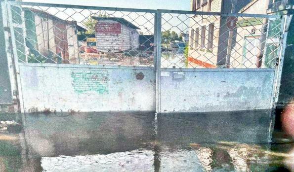 В Олешках сьогодні ховатимуть 69 людей, які потонули через підрив російською армією Каховської ГЕС — Логвиненко