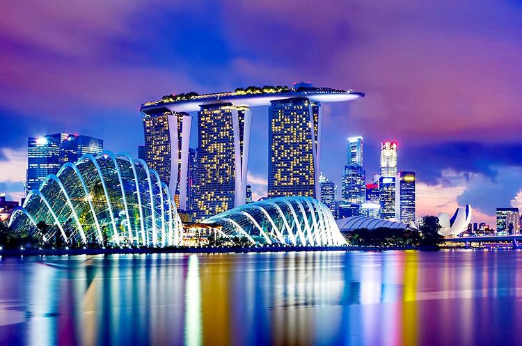 В Сингапуре зафиксировали больше всего самоубийств за два десятилетия — Bloomberg