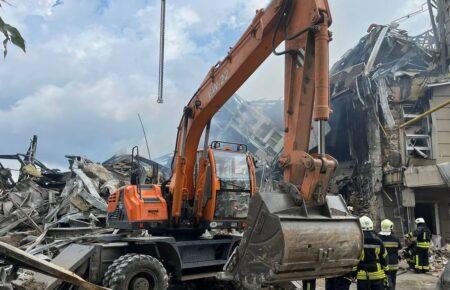 В Одессе в результате ночных обстрелов погиб 21-летний охранник гражданского здания