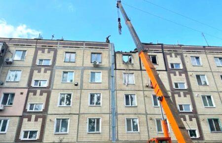 В Никополе городские власти восстанавливают людям абсолютно все по жилью, кроме окон — журналистка