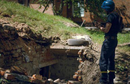 Під час обстрілу окупантами Сумщини поранення отримали шестеро працівників ДСНС