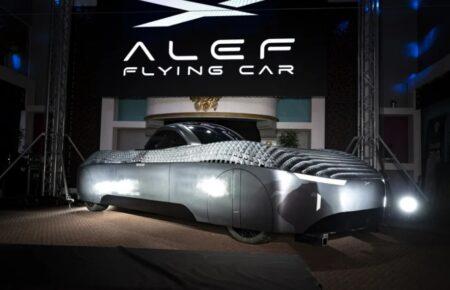 У США дозволили випробування прототипу летючого автомобіля