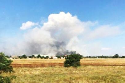У Криму безпілотники атакували нафтобазу та аеродром — ЗМІ (ВІДЕО)