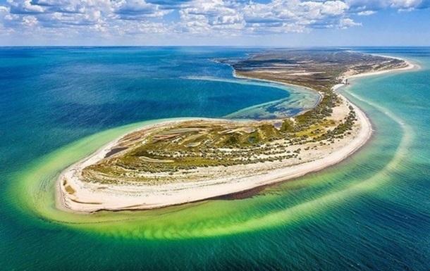 На острові Джарилгач окупанти зробили полігон, де проводять навчання зі стрільби 