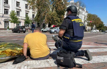 Пошуково-рятувальна операція у Чернігові завершена, кількість поранених зросла