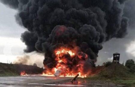 На російських аеродромах «Сольци» та «Шайковка» були знищені два Ту-22 — ЗМІ