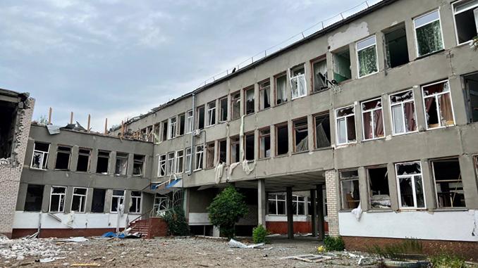 У Миколаєві та області поки не визначились із форматом навчання