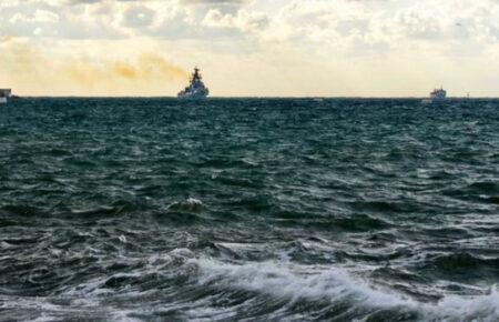 У Чорному морі перебувають 4 кораблі ЧФ Росії, з яких 2 несуть Калібри. Це нетипова ситуація