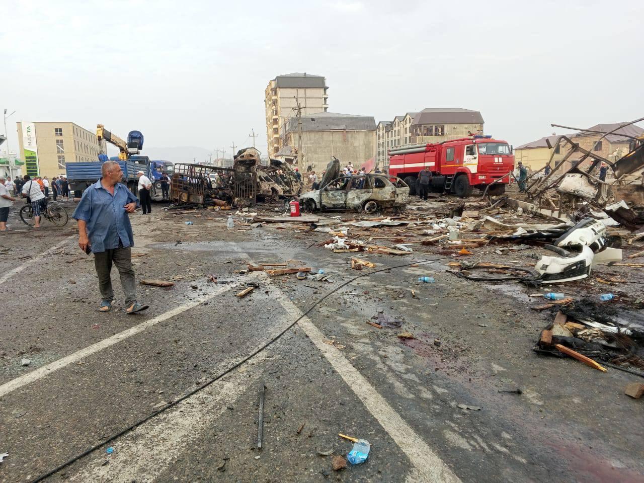 Взрыв в Махачкале: погибли 30 человек, еще более 70 пострадали (ФОТО, ВИДЕО)