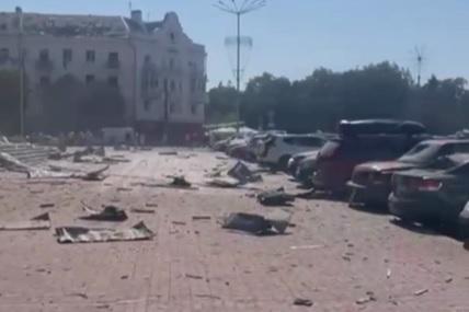 Обстріл центра Чернігова: є поранені, інформація про загиблих уточнюється
