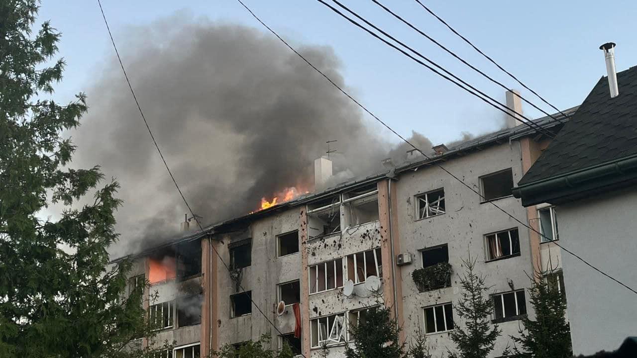 Вночі окупанти атакували Львів, є влучання у житлові будинки (ФОТО, ВІДЕО)