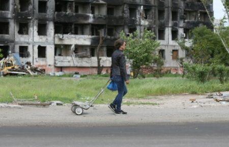 Петро Андрющенко: Росіяни хочуть, щоб місцевих у Маріуполі просто не залишилось