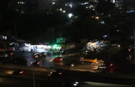 Ливану отключили электричество из-за задолженности