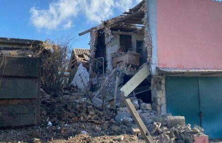 Російські війська обстріляли Нікополь — пошкоджені 15 будинків