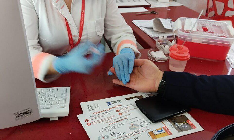 Як здача крові поліпшує здоровʼя донора?