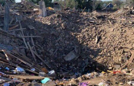 Росіяни вночі обстріляли селище біля Запоріжжя: зруйновані гімназія та будинки