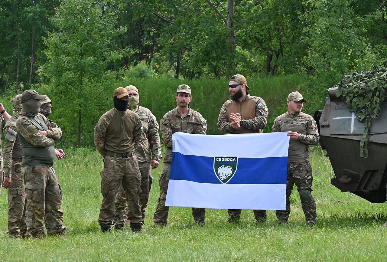 Легион «Свобода России» ведет бой в Белгородской области