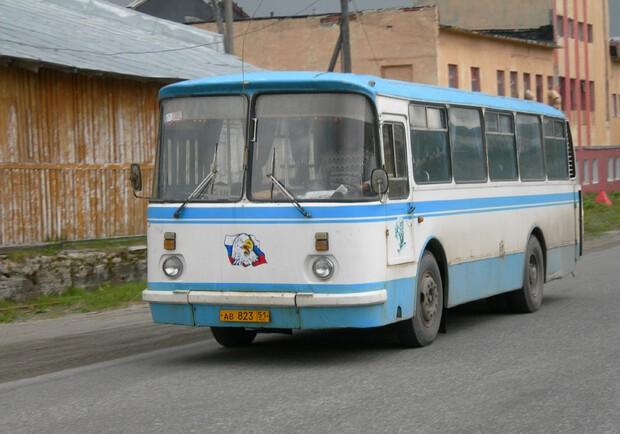 Росія створила «комісаріати» для вилучення техніки в окупації на користь військам — ЦНС