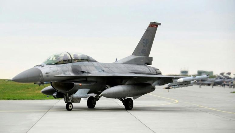 Dutch Defence Minister makes statement on F-16 for Ukraine