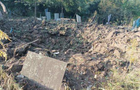 Краматорськ — під обстрілами: окупанти поцілили у житлові будинки та цвинтар (ФОТО)