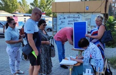 Фейкові «вибори» на окупованих територіях стартували, росіяни ходять по домівках зі зброєю, погрожують і тиснуть — Данилов