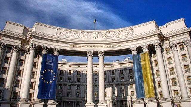 У МЗС відреагували на можливість послаблення санкцій проти РФ в обмін на «зернову угоду»