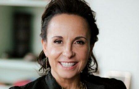 Transitional justice: to help victims and to rebuild society or just to punish murderers? Anna Myriam Roccatello