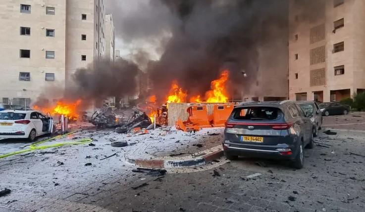 ХАМАС здійснив масовану атаку на Ізраїль, є жертви (ВІДЕО)