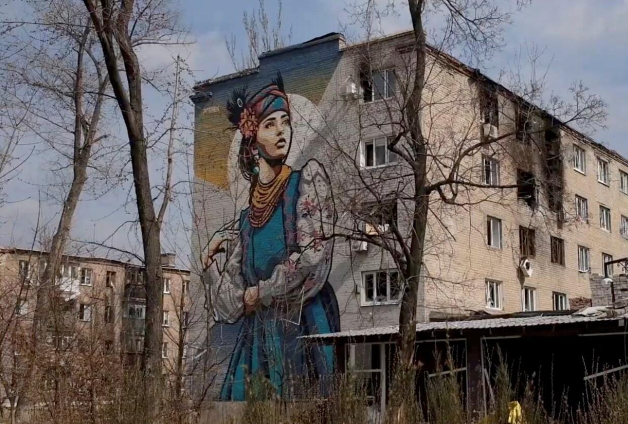 Жителі Авдіївки на 80% підготувалися до зими, заготовляючи дрова — журналістка