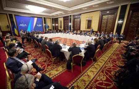 Пауза затягнулася, потрібно активізувати роботу щодо нових санкцій проти РФ — Зеленський