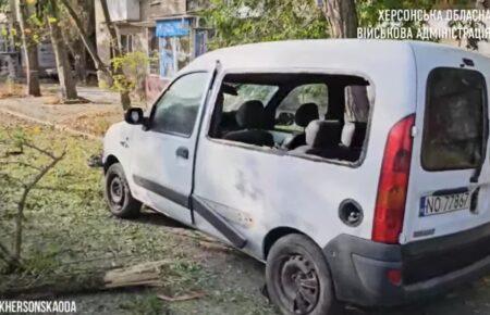 Російські окупанти обстріляли житлові квартали Херсона