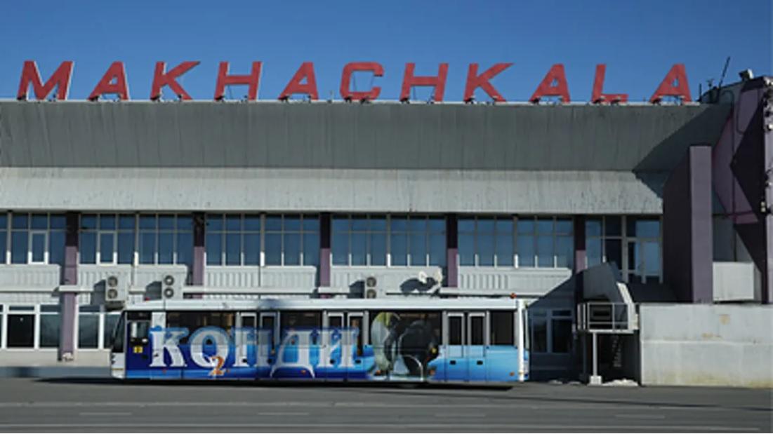 У російській республіці Дагестан натовп атакував аеропорт, шукаючи громадян Ізраїлю
