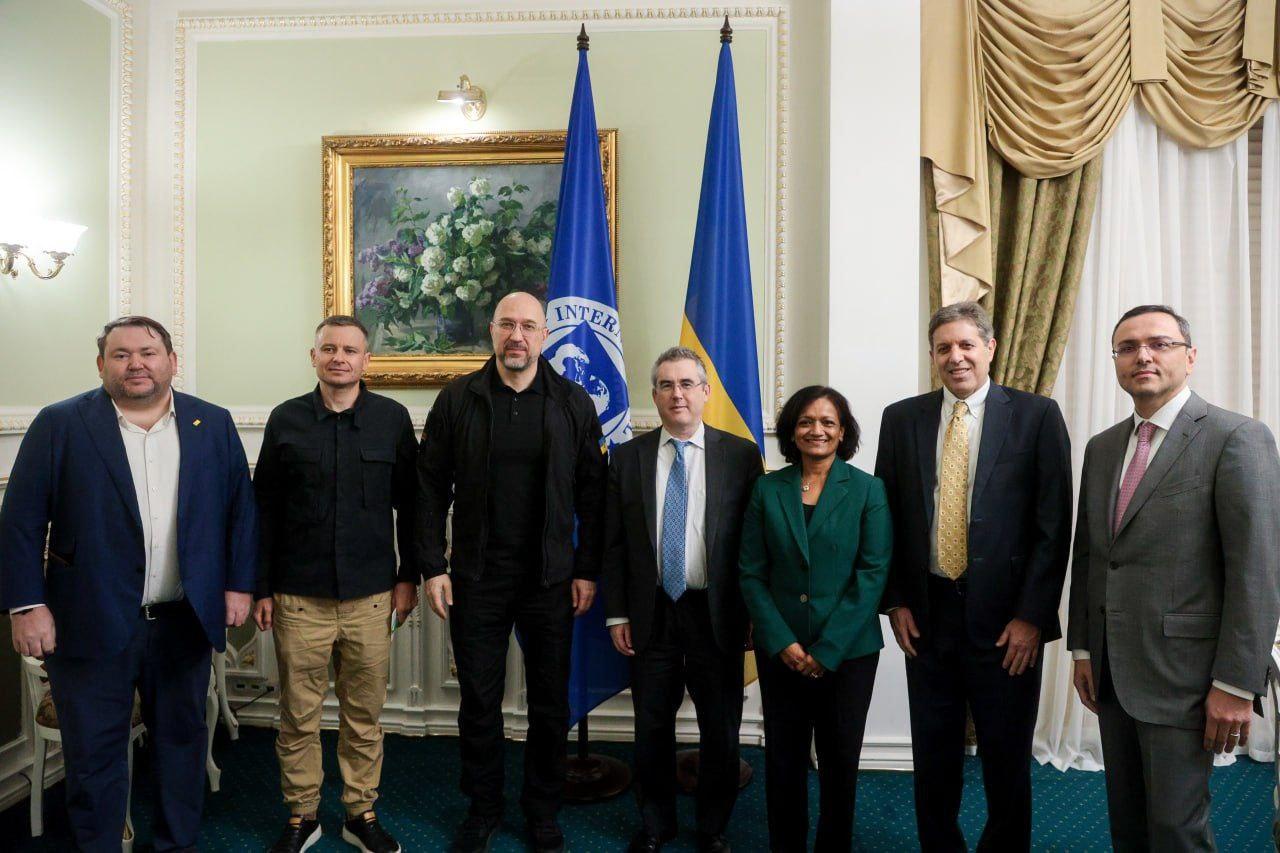 Місія МВФ вперше за три роки відвідала Україну