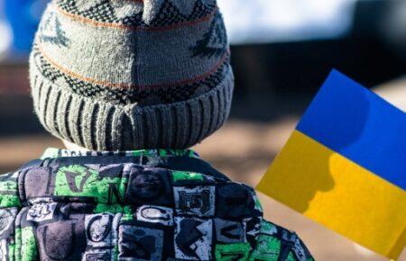 Трех похищенных оккупантами детей вернули в Украину