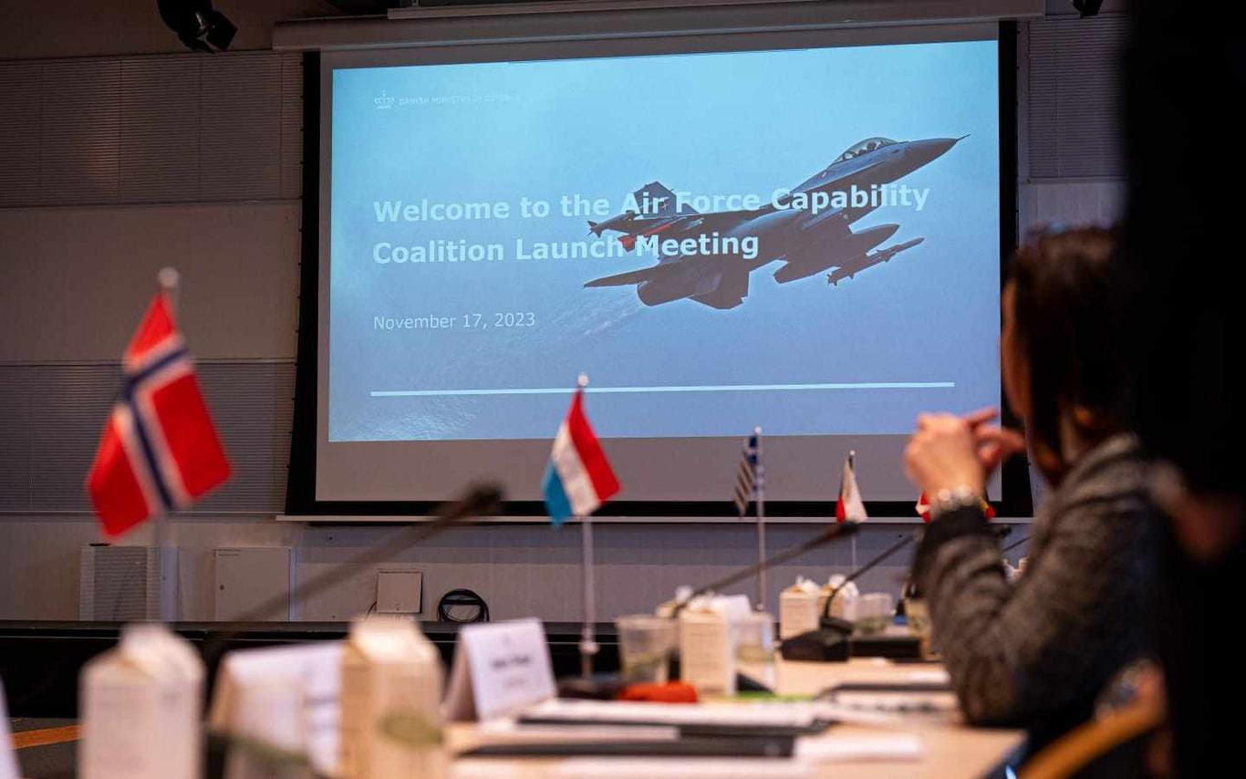 Міноборони України представило концепцію спецструктури для інтеграції винищувачів F-16