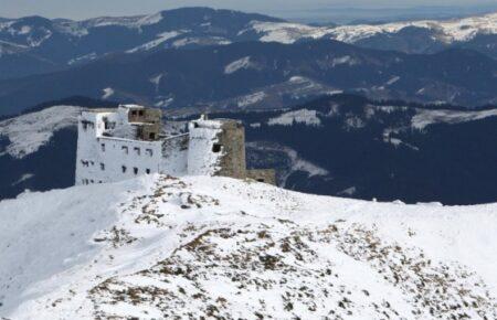 Рятувальники показали, як виглядає засніжений Піп Іван (ФОТО)