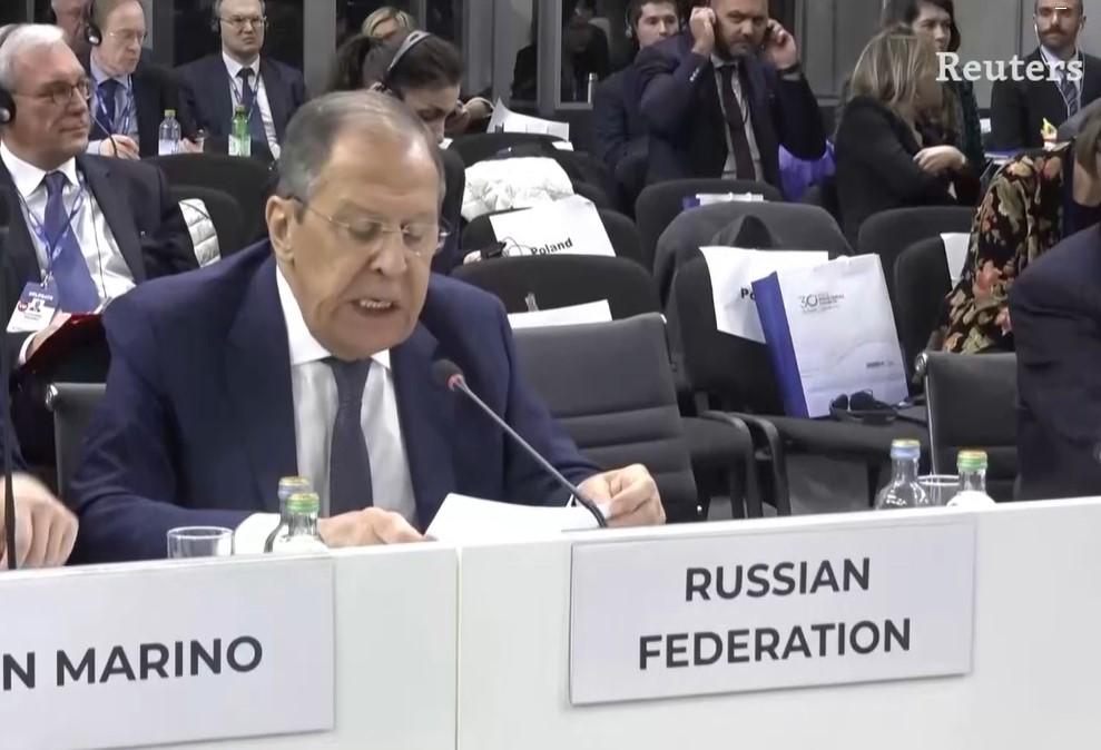 Лавров огризнувся під час демаршу дипломатів на зустрічі ОБСЄ