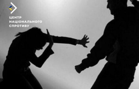 Росіяни через невдачі на фронті тероризують мешканців Херсонської області — ЦНС